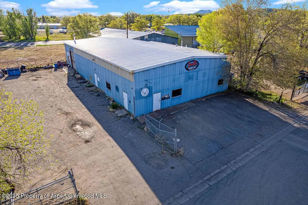 350 Russell Street, Craig