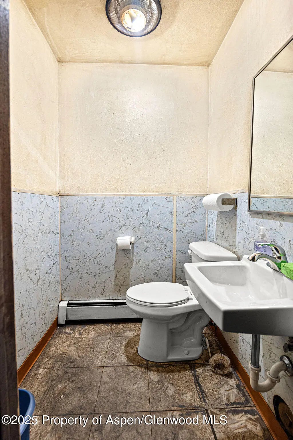 32 of 51 - 350 Russell Street, Craig, CO