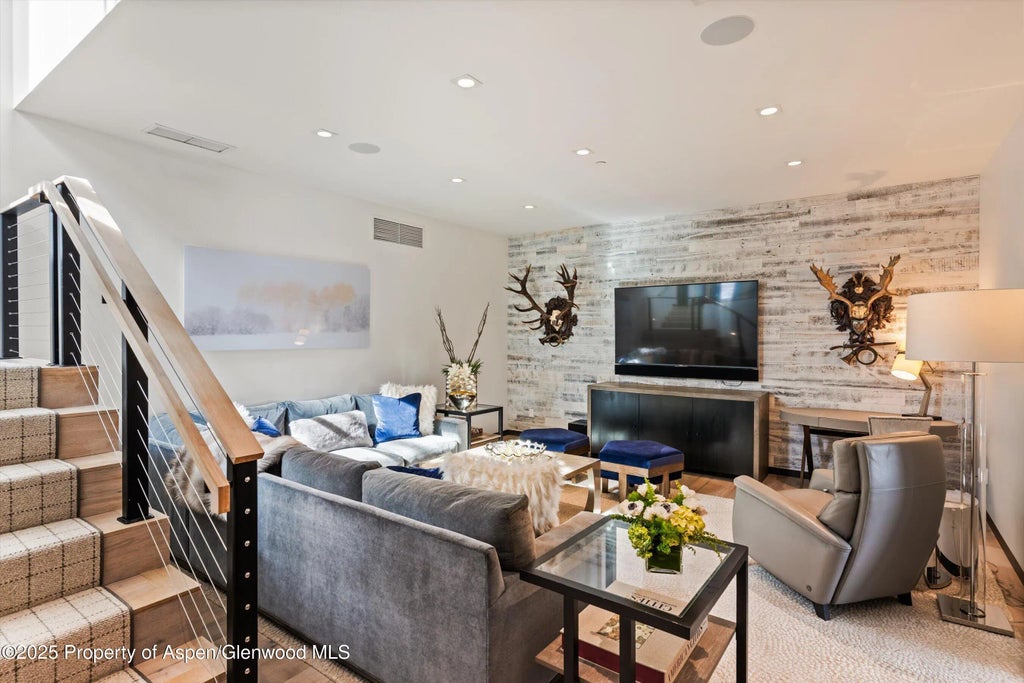 39 of 42 - 353 Terrace Drive, Snowmass Village, CO