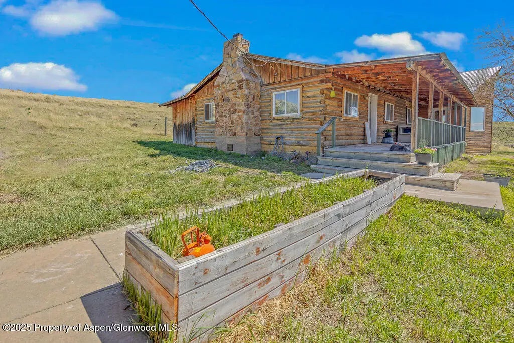 43 of 67 - 5904 County Road 31, Craig, CO