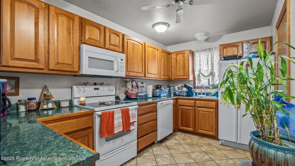 10 of 27 - 500 Fairway Avenue, Rifle, CO