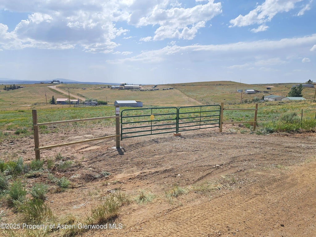1 of 11 - 290 Valley View Drive Lot 35a, Craig, CO