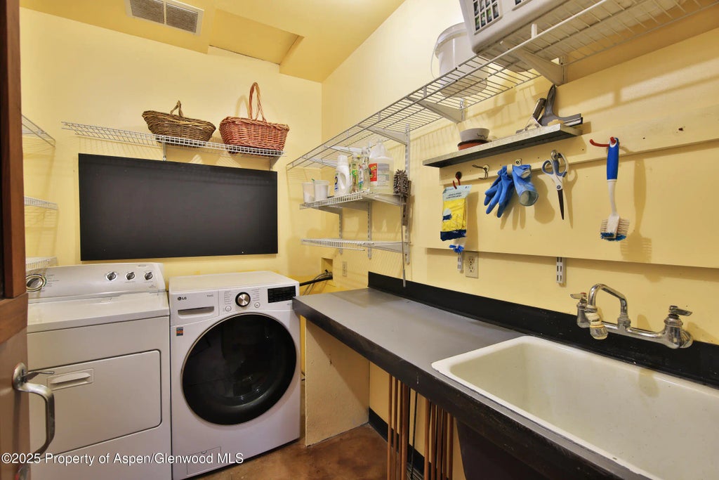 23 of 45 - 10491 54 7/10 Road, Molina, CO