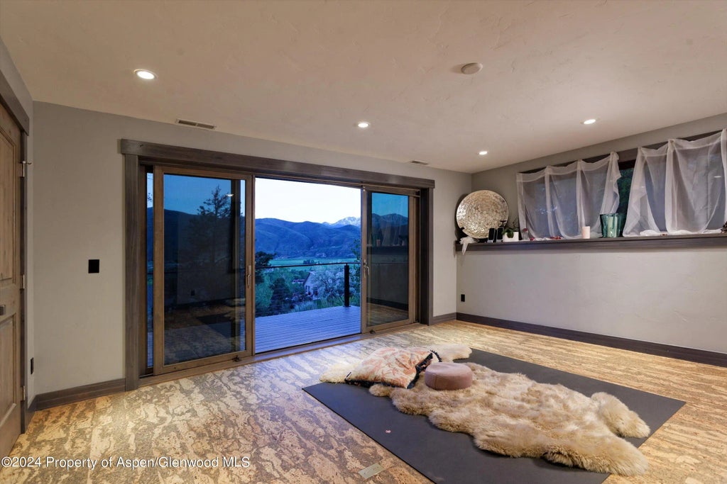 21 of 28 - 134 Ridge Road, Basalt, CO