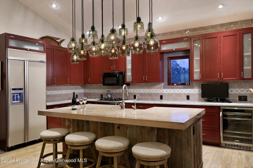 6 of 28 - 134 Ridge Road, Basalt, CO