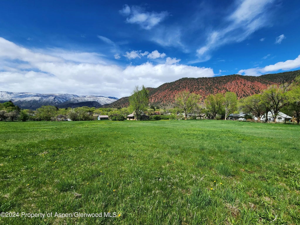 9 of 24 - 102 Co Rd 156, Glenwood Springs, CO