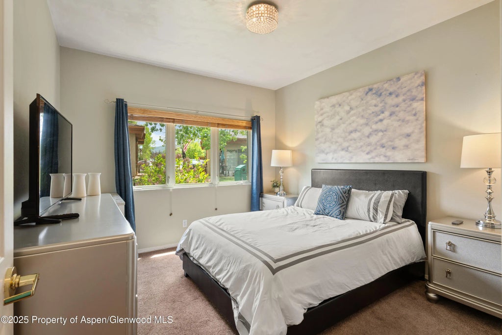 12 of 13 - 1400 E Valley Road 110, Basalt, CO