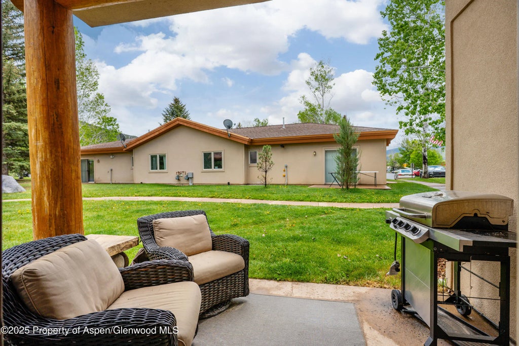 3 of 13 - 1400 E Valley Road 110, Basalt, CO