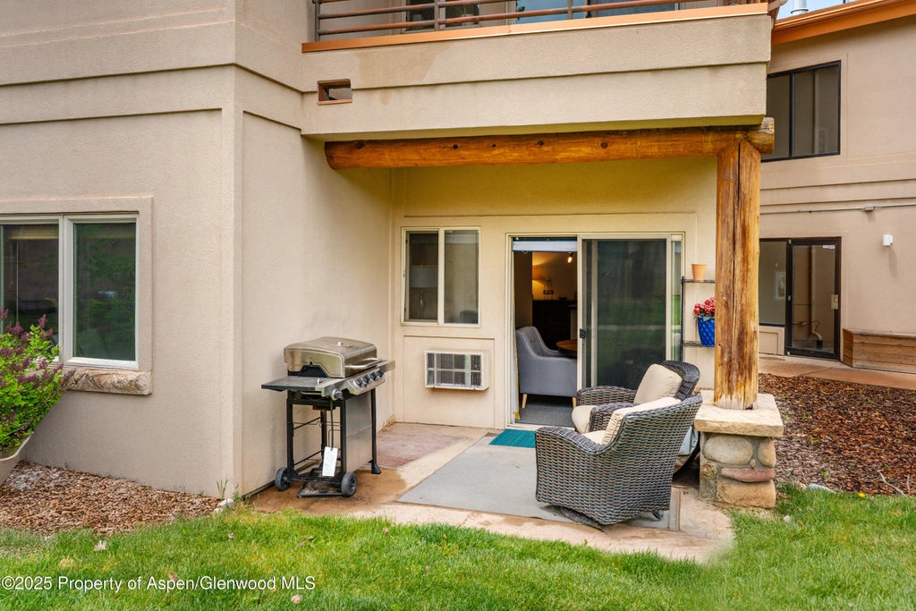 4 of 13 - 1400 E Valley Road 110, Basalt, CO