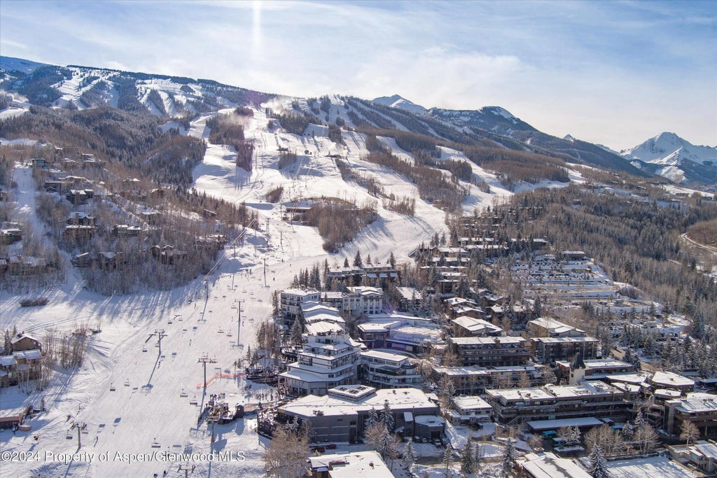 1 of 15 - 96 Snowmass Village Mall 430, Snowmass Village, CO