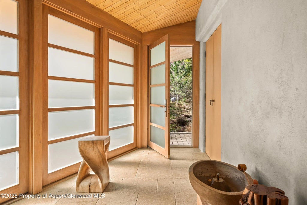 2 of 18 - 515 Park Circle, Aspen, CO