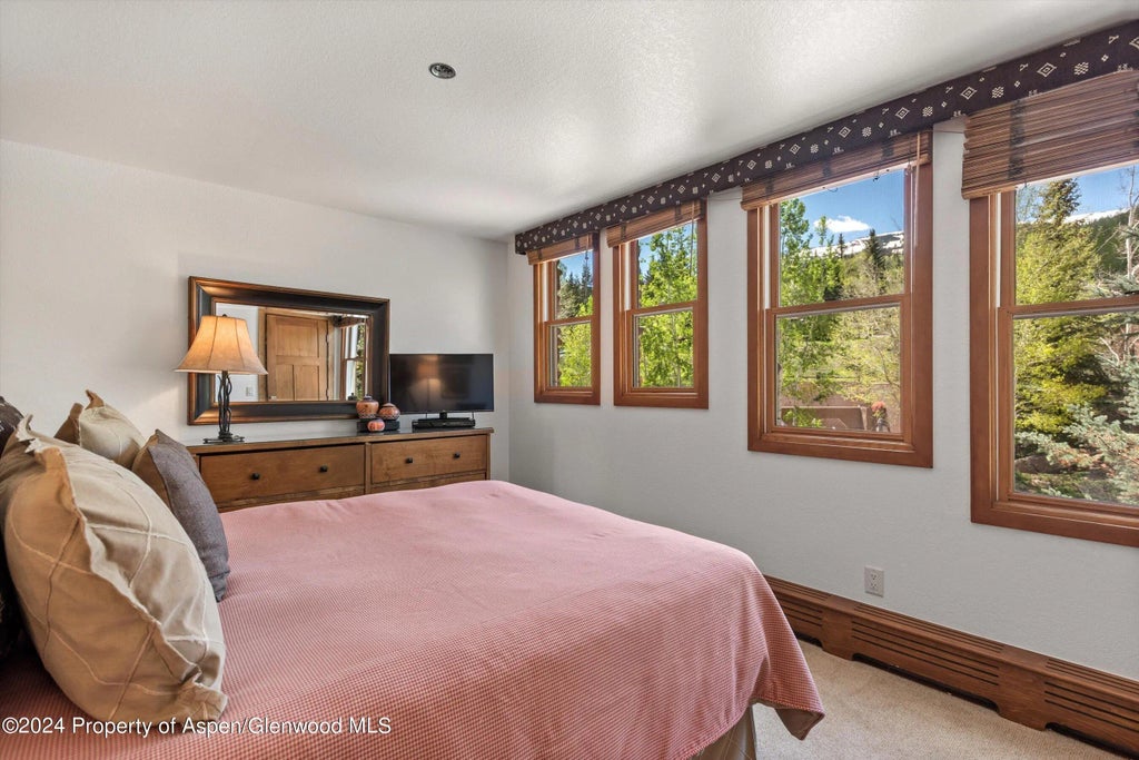 13 of 25 - 425 Wood Road 43, Snowmass Village, CO