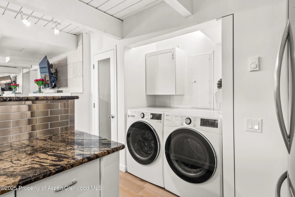 11 of 14 - 630 E Cooper Avenue 4, Aspen, CO