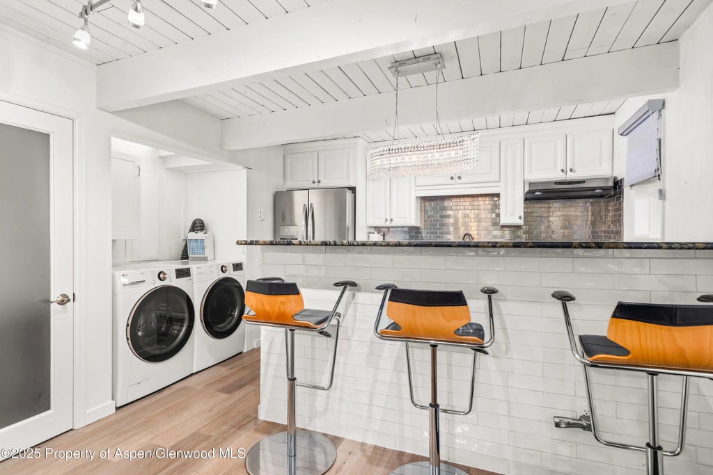 5 of 14 - 630 E Cooper Avenue 4, Aspen, CO