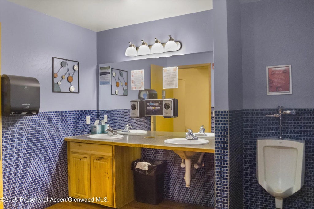19 of 33 - 100 Midland Avenue 250&260, Glenwood Springs, CO