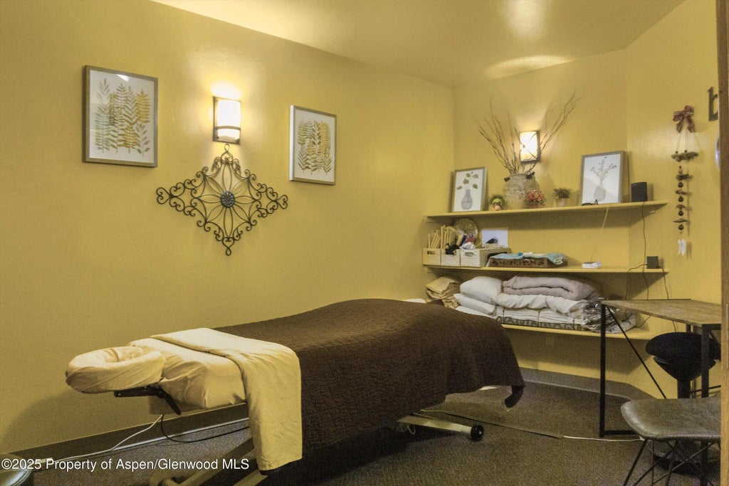 25 of 33 - 100 Midland Avenue 250&260, Glenwood Springs, CO