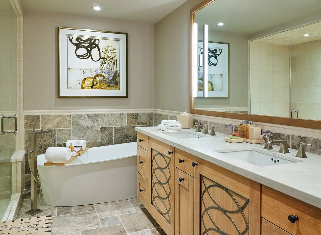 5 of 42 - 411 S Monarch Street H8, Aspen, CO