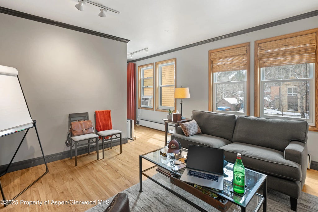 16 of 50 - 400 W Main Street, Aspen, CO