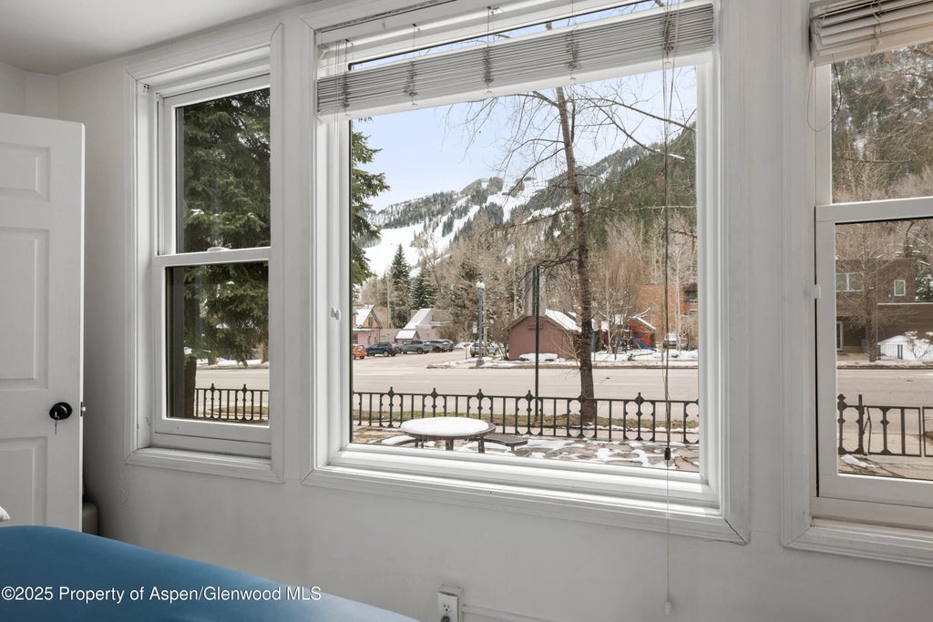 32 of 50 - 400 W Main Street, Aspen, CO