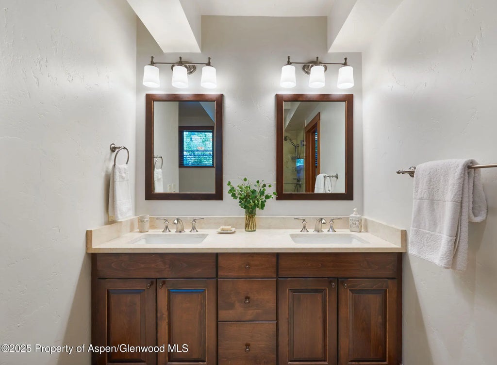 10 of 21 - 600 Carriage Way K-a, Snowmass Village, CO