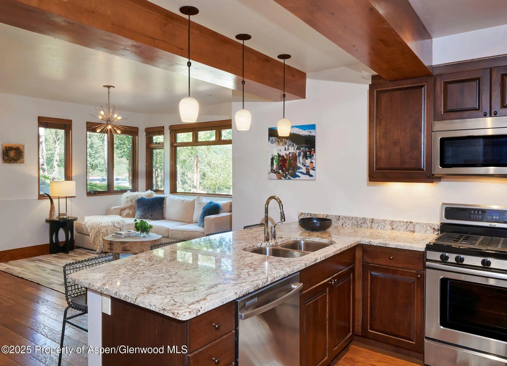 6 of 21 - 600 Carriage Way K-a, Snowmass Village, CO