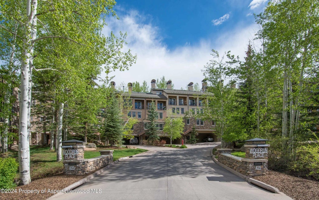 36 of 39 - 425 Wood Road 48, Snowmass Village, CO