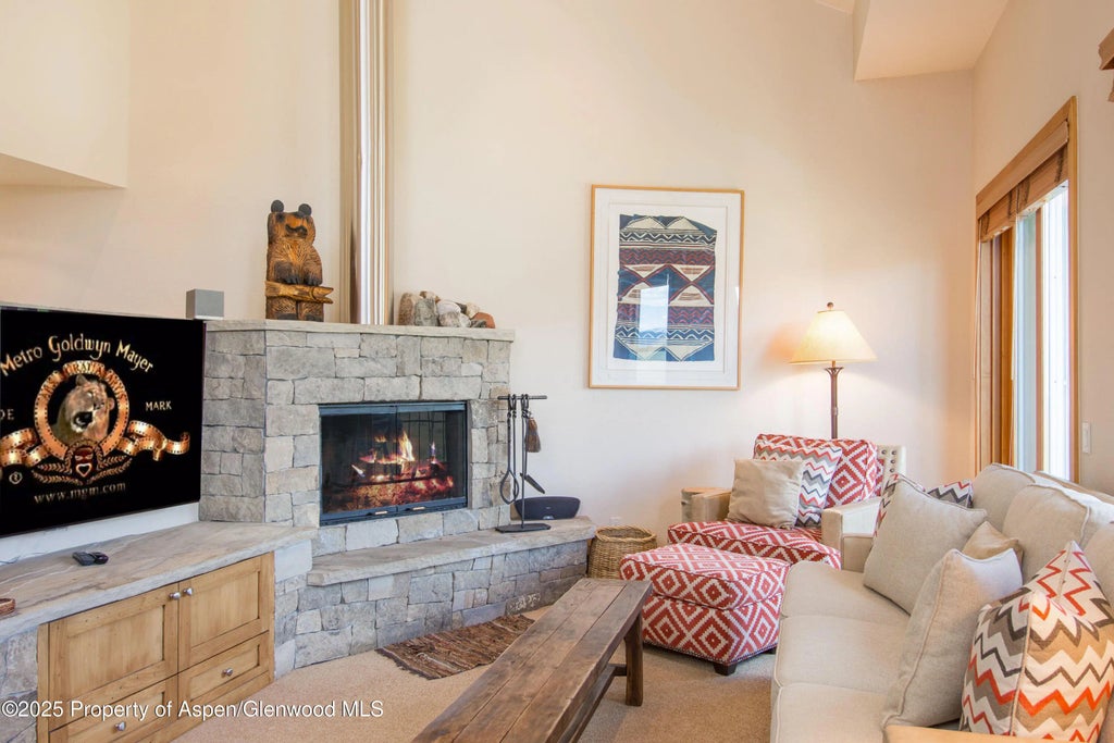 6 of 39 - 425 Wood Road 48, Snowmass Village, CO