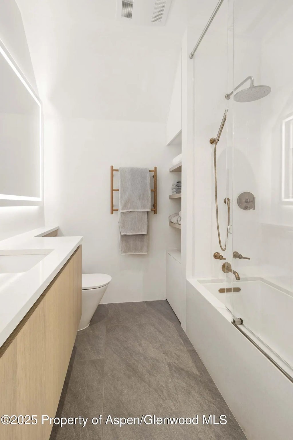 42 of 67 - 211 W Main Street, Aspen, CO