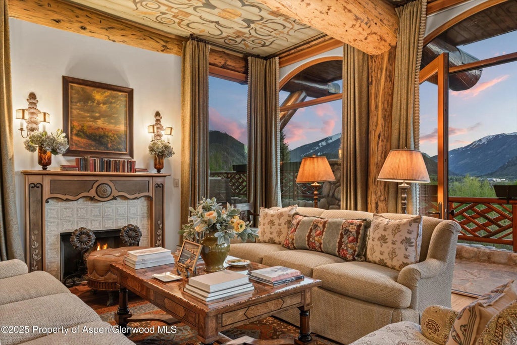 11 of 50 - 87 Magnifico Drive, Aspen, CO