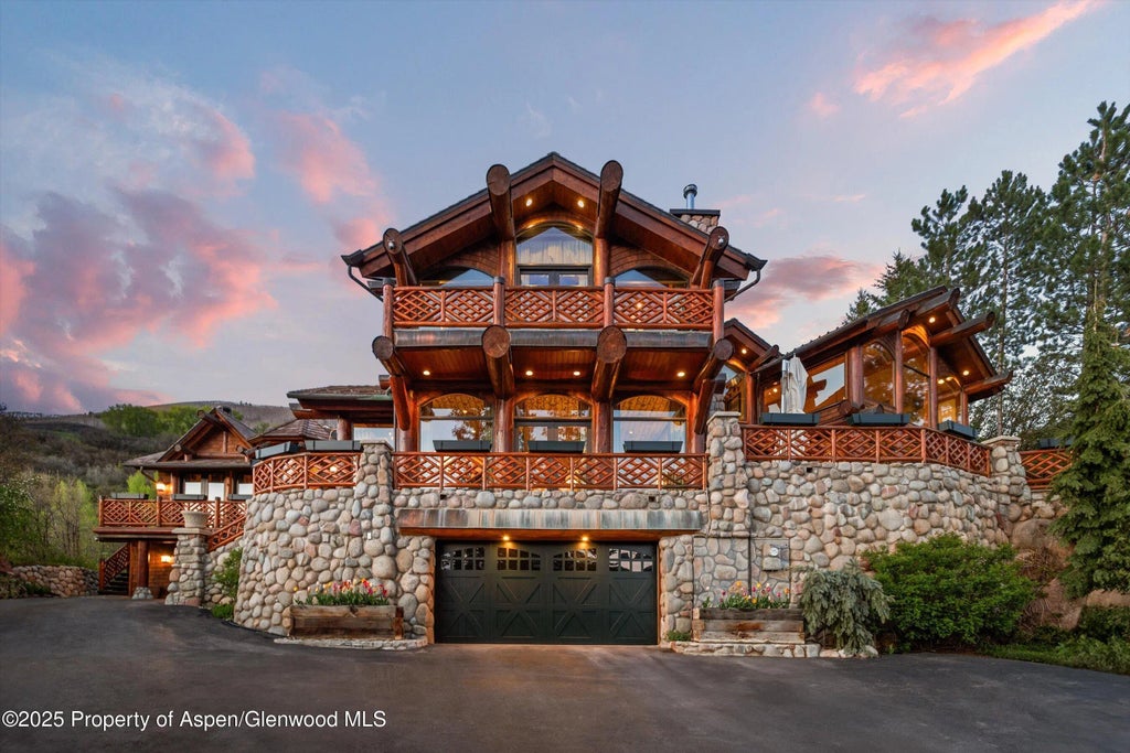 2 of 50 - 87 Magnifico Drive, Aspen, CO