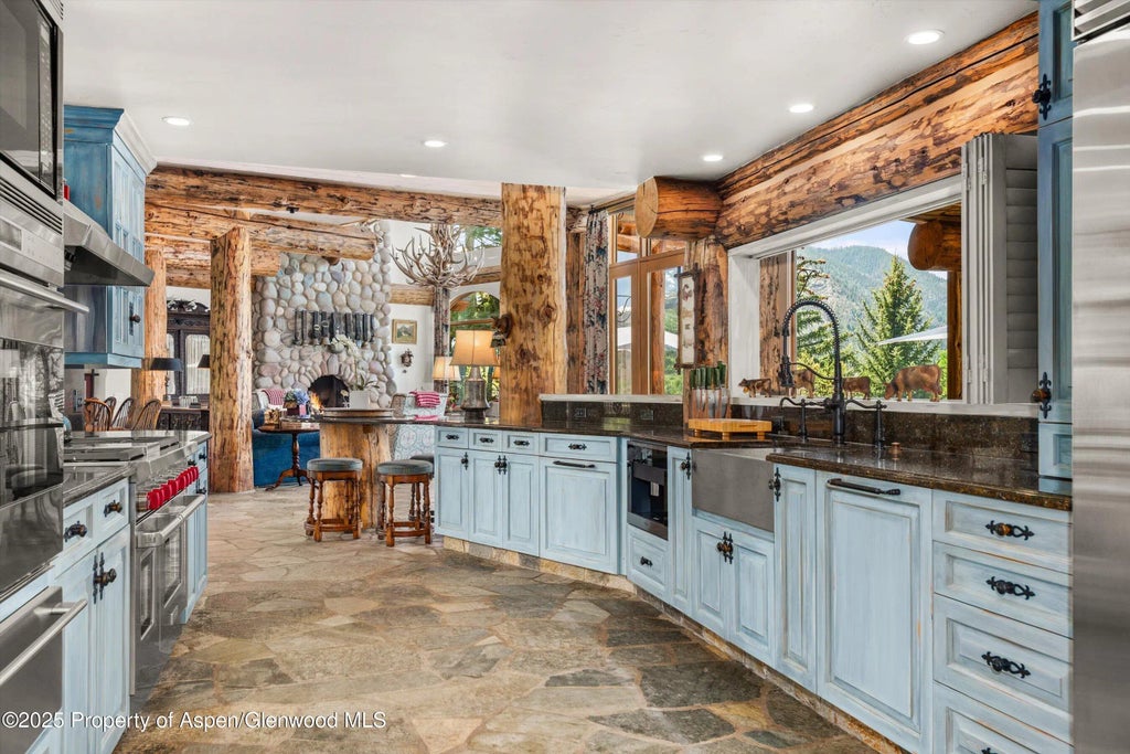 23 of 50 - 87 Magnifico Drive, Aspen, CO