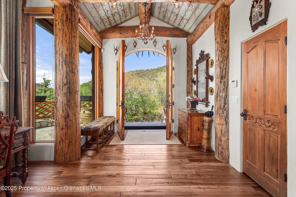 29 of 50 - 87 Magnifico Drive, Aspen, CO