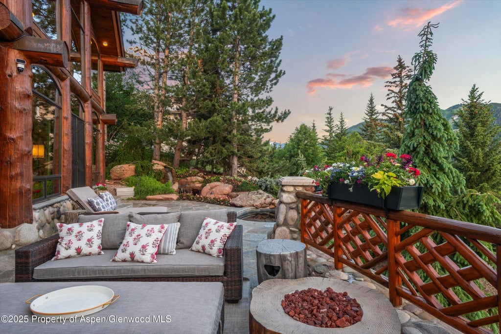 48 of 50 - 87 Magnifico Drive, Aspen, CO