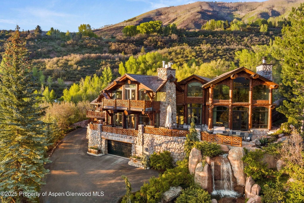 5 of 50 - 87 Magnifico Drive, Aspen, CO