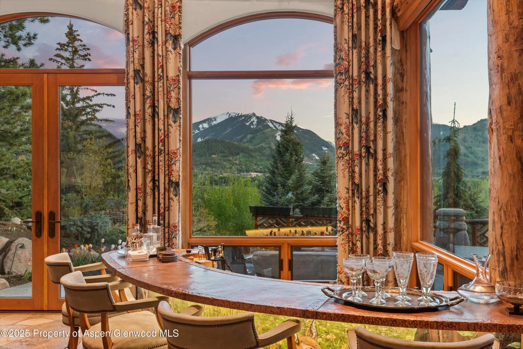 9 of 50 - 87 Magnifico Drive, Aspen, CO
