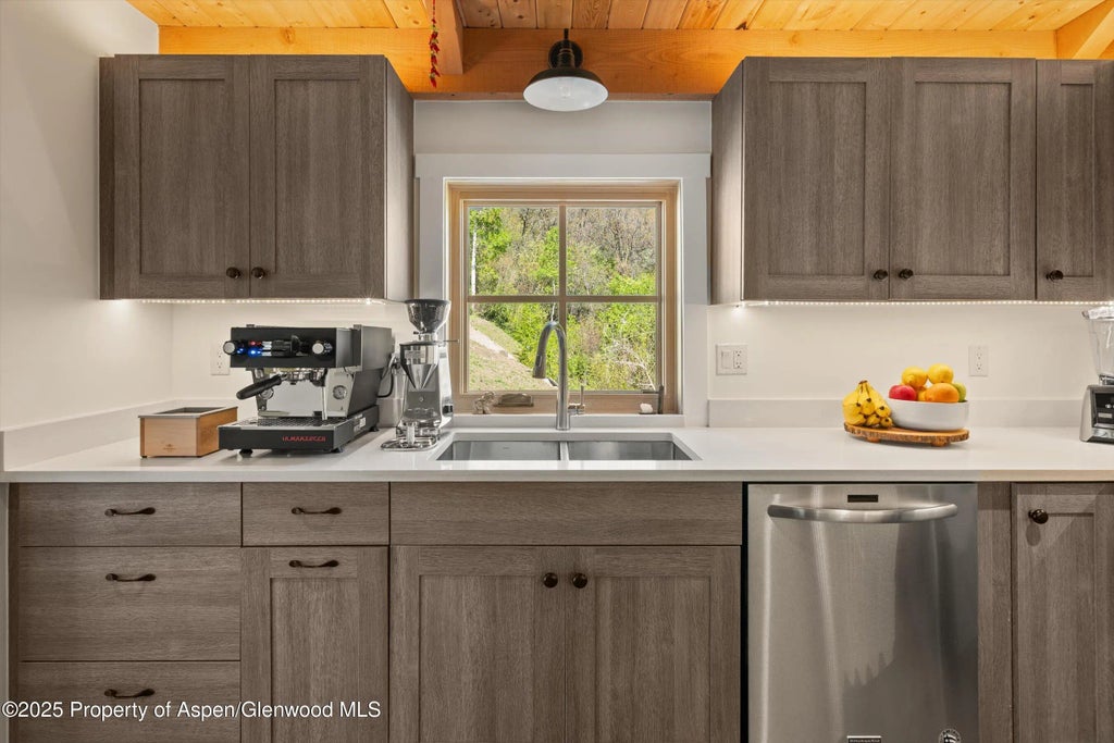 16 of 36 - 1952 Medicine Bow Road, Aspen, CO