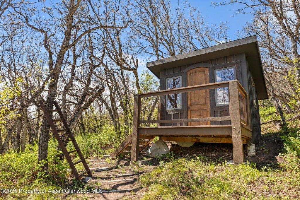 32 of 36 - 1952 Medicine Bow Road, Aspen, CO