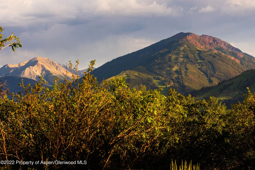 14 of 15 - 980 S Starwood Drive, Aspen, CO