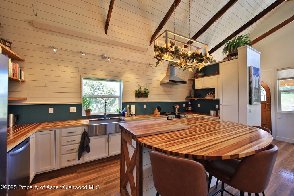 16 of 48 - 57191 Me Road, Collbran, CO