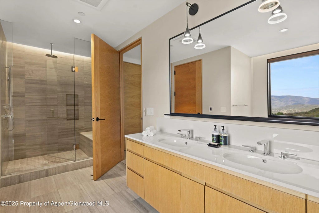 18 of 35 - 77 Wood Road 507-13, Snowmass Village, CO