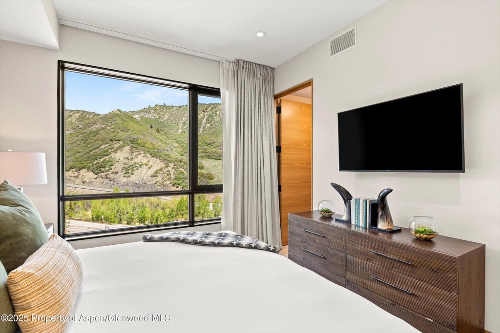 21 of 35 - 77 Wood Road 507-13, Snowmass Village, CO