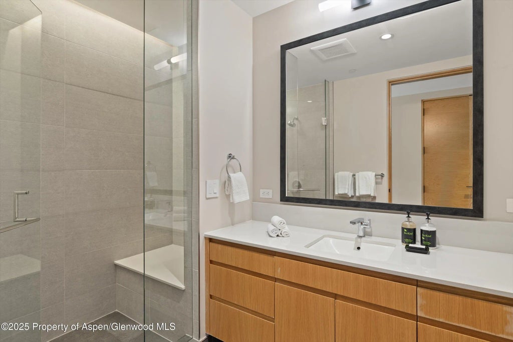 29 of 35 - 77 Wood Road 507-13, Snowmass Village, CO