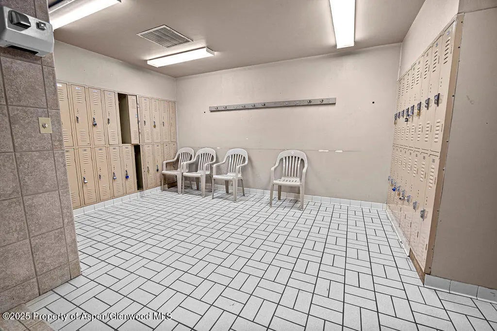 44 of 57 - 261 Commerce Street, Craig, CO