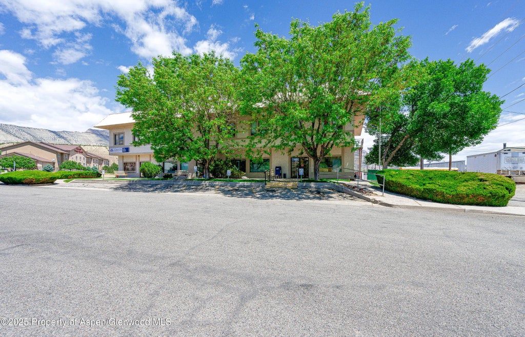 2 of 43 - 120 N Railroad Avenue, Parachute, CO