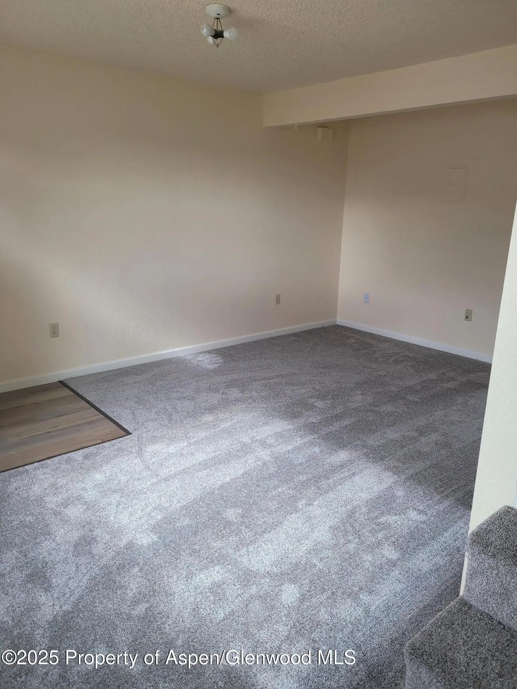 3 of 8 - 2404 West Avenue, Rifle, CO