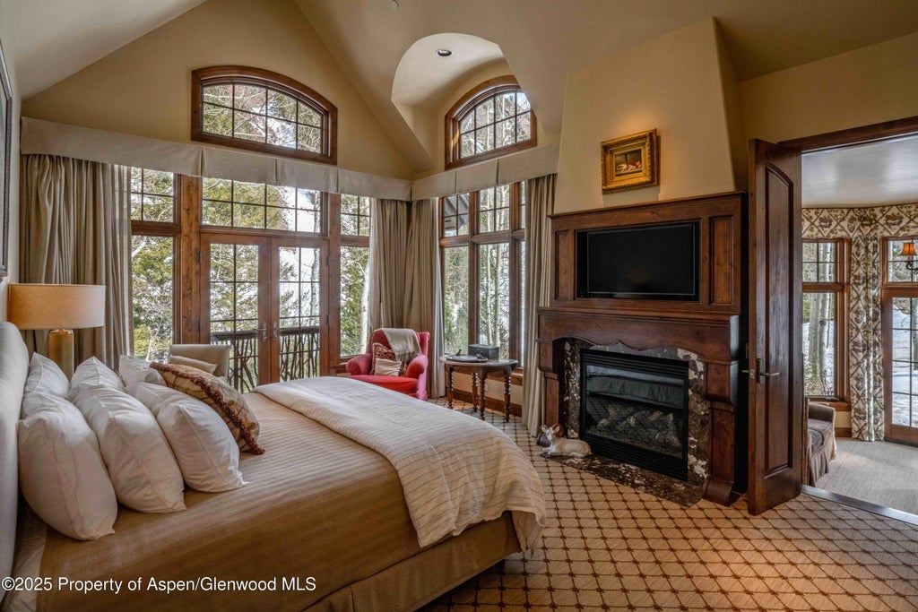 27 of 46 - 800 S Hayden Road, Aspen, CO