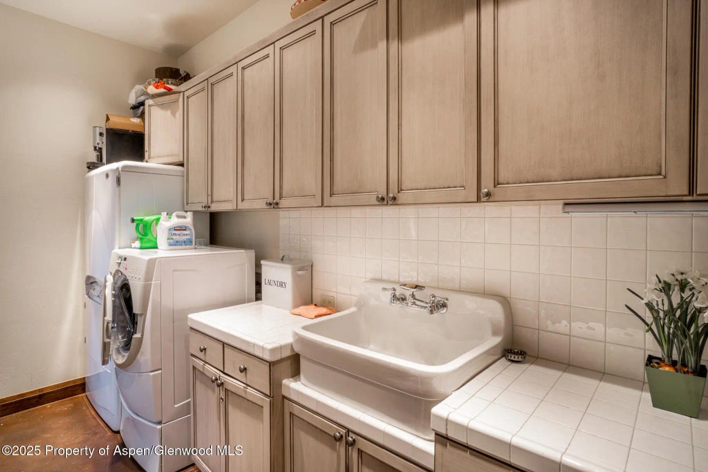 38 of 46 - 800 S Hayden Road, Aspen, CO