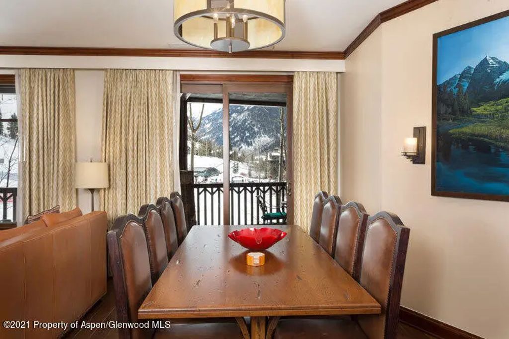 11 of 38 - 197 Prospector Road Unit 2312 Fixed Weeks 1,34,35, Aspen, CO