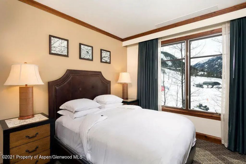 20 of 38 - 197 Prospector Road Unit 2312 Fixed Weeks 1,34,35, Aspen, CO