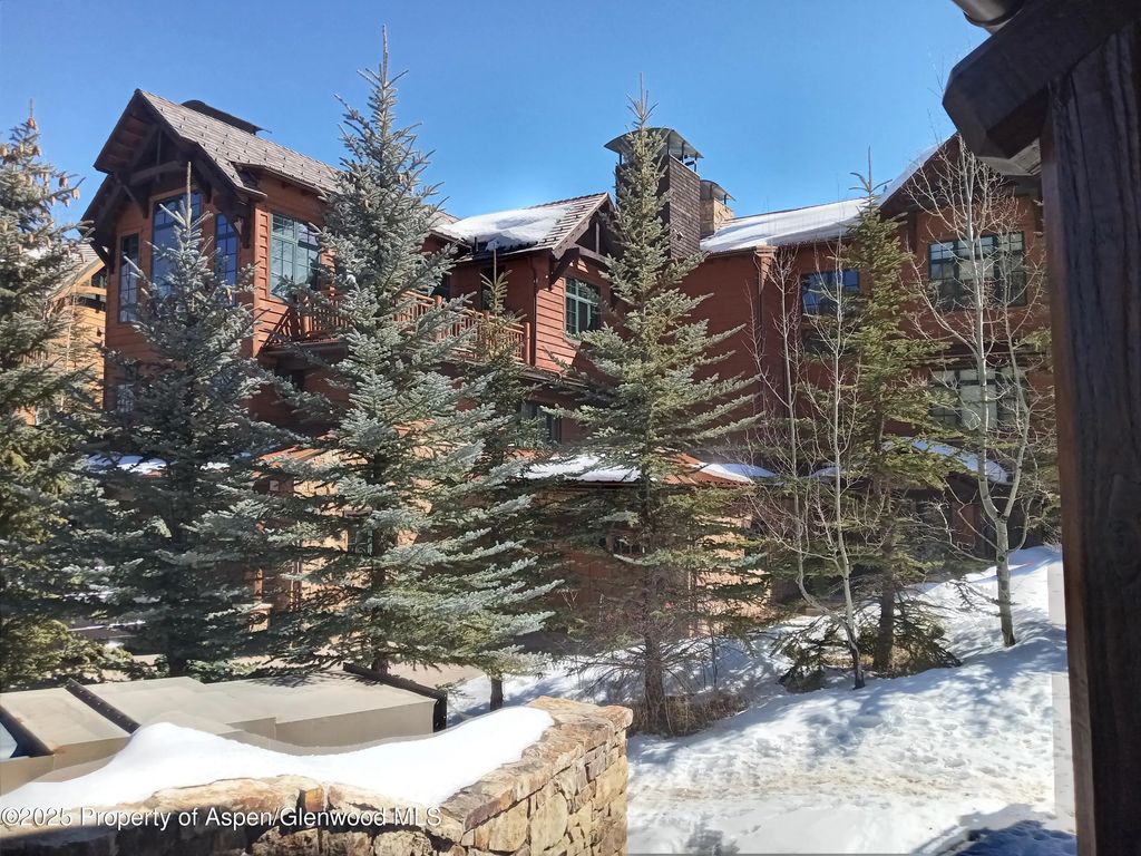 27 of 38 - 197 Prospector Road Unit 2312 Fixed Weeks 1,34,35, Aspen, CO